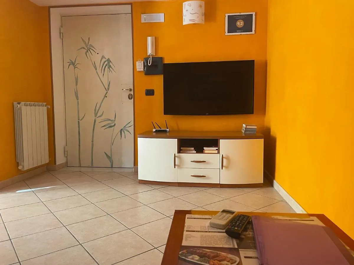 Casa Delle Donne 3 Apartment Naples 0*,  Italy